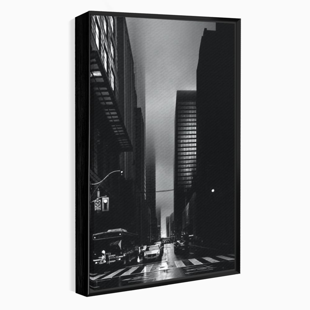 Leinwandbilder Premium, LuxCanva® O1063, Toronto in der Stille, Schwarz, Grau, Monochrom, Fußgänger, Passage, Gebäude, schillernd, Nacht, Dunkelheit, Nebel, Geist, Regen, Schatten, schattenhaft, dunkel, Büro, Wohnen, Schlafzimmer