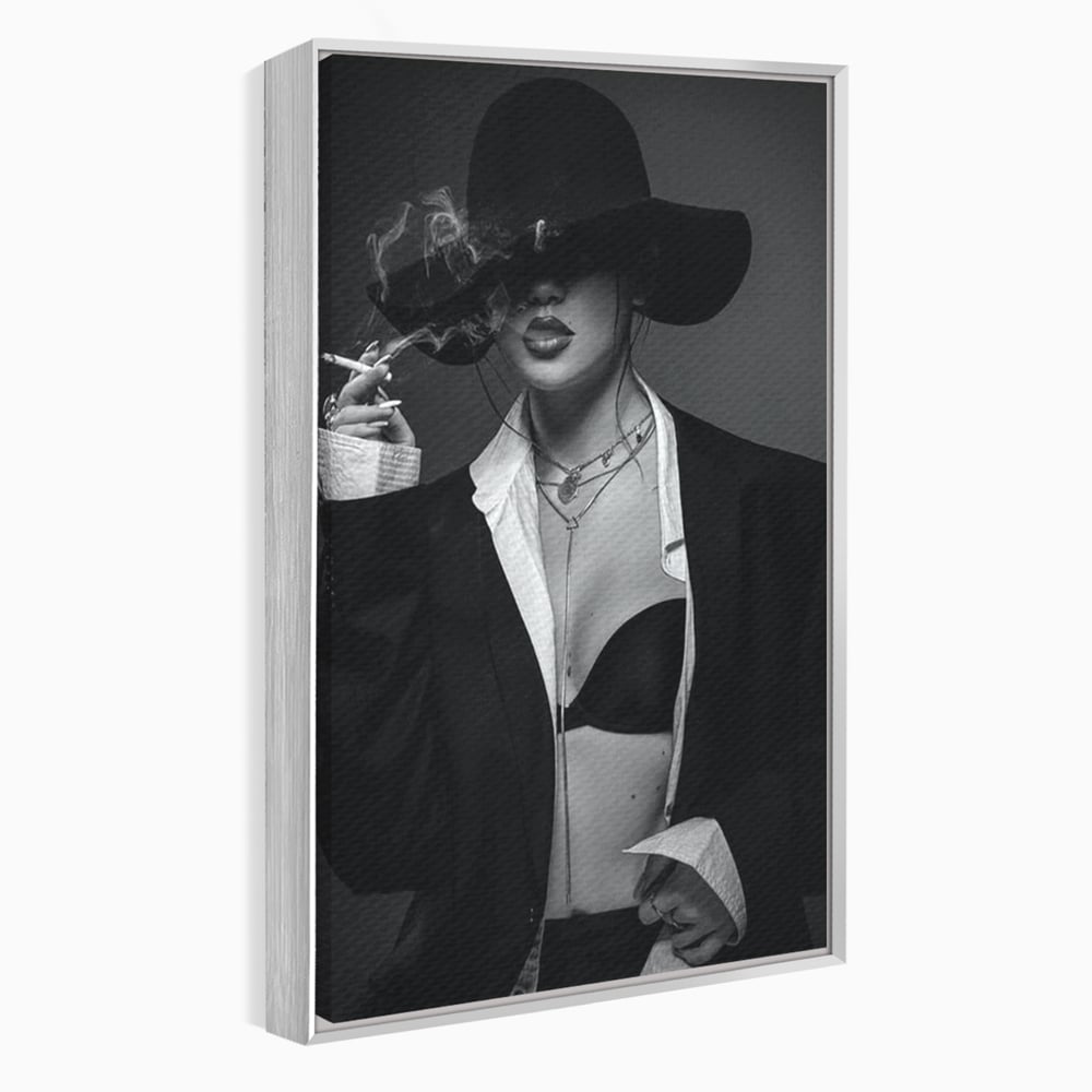 Tablou Canvas Premium, LuxCanva® P1001, Fumul Secretelor, Alb, Negru, Tigara, Fum, Senzual, Feminitate, Palarie, Seductie, Fashion, Editorial, Glamour, Atitudine, Sexy, Living, Dormitor
