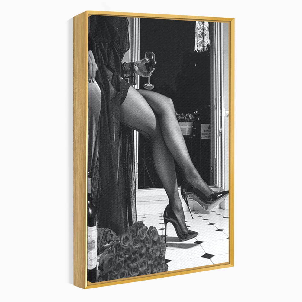 Tablou Canvas Premium, LuxCanva® P1002, Moment la Miezul Noptii, Alb, Negru, Pantofi, Toc, Dresuri, Paris, Vin, Rosu, Hotel, Dantela, Silueta, Trandafiri, Senzualitate, Living, Dormitor