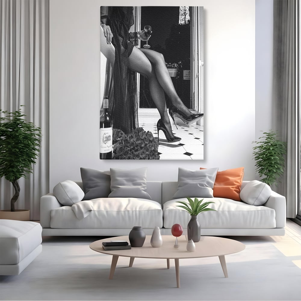 Tablou Canvas Premium, LuxCanva® P1002, Moment la Miezul Noptii, Alb, Negru, Pantofi, Toc, Dresuri, Paris, Vin, Rosu, Hotel, Dantela, Silueta, Trandafiri, Senzualitate, Living, Dormitor