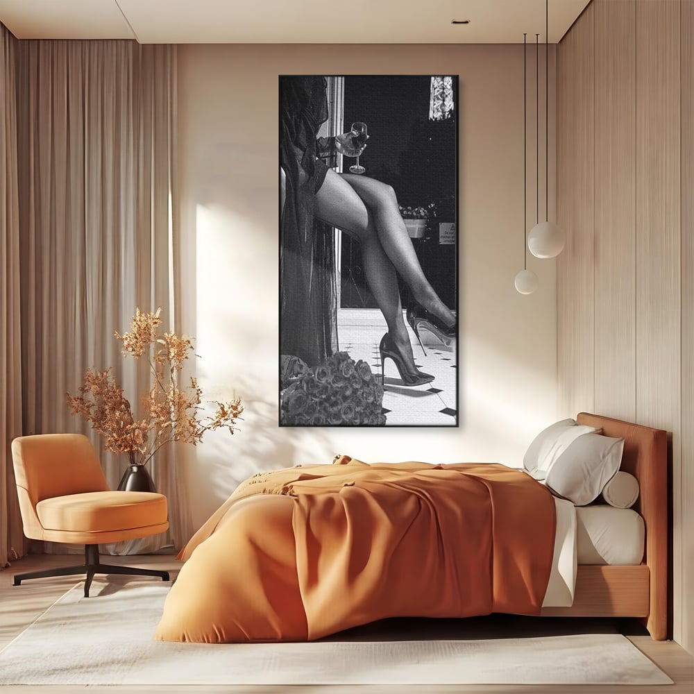 Tablou Canvas Premium, LuxCanva® P1002, Moment la Miezul Noptii, Alb, Negru, Pantofi, Toc, Dresuri, Paris, Vin, Rosu, Hotel, Dantela, Silueta, Trandafiri, Senzualitate, Living, Dormitor