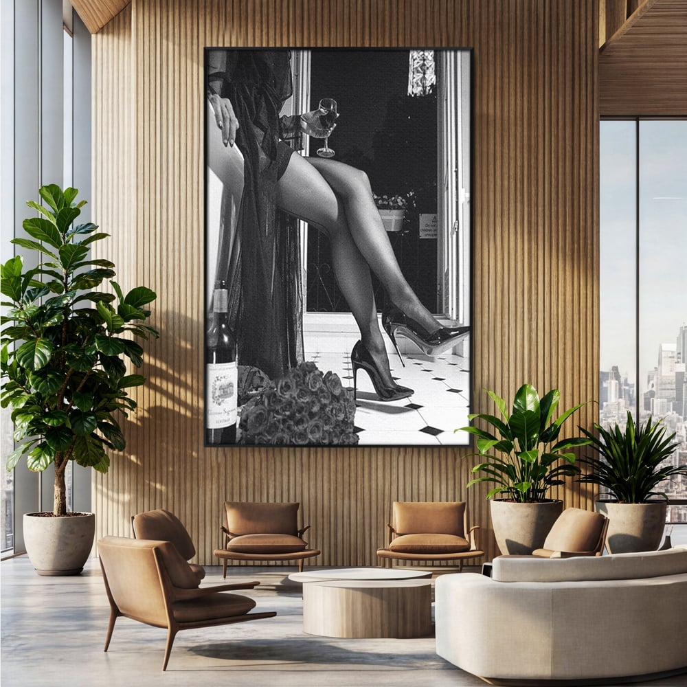 Tablou Canvas Premium, LuxCanva® P1002, Moment la Miezul Noptii, Alb, Negru, Pantofi, Toc, Dresuri, Paris, Vin, Rosu, Hotel, Dantela, Silueta, Trandafiri, Senzualitate, Living, Dormitor