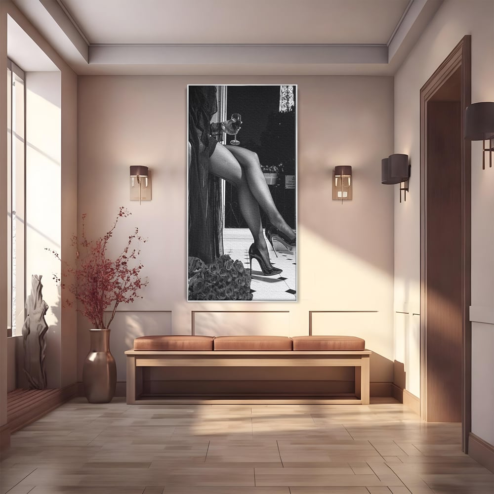 Tablou Canvas Premium, LuxCanva® P1002, Moment la Miezul Noptii, Alb, Negru, Pantofi, Toc, Dresuri, Paris, Vin, Rosu, Hotel, Dantela, Silueta, Trandafiri, Senzualitate, Living, Dormitor