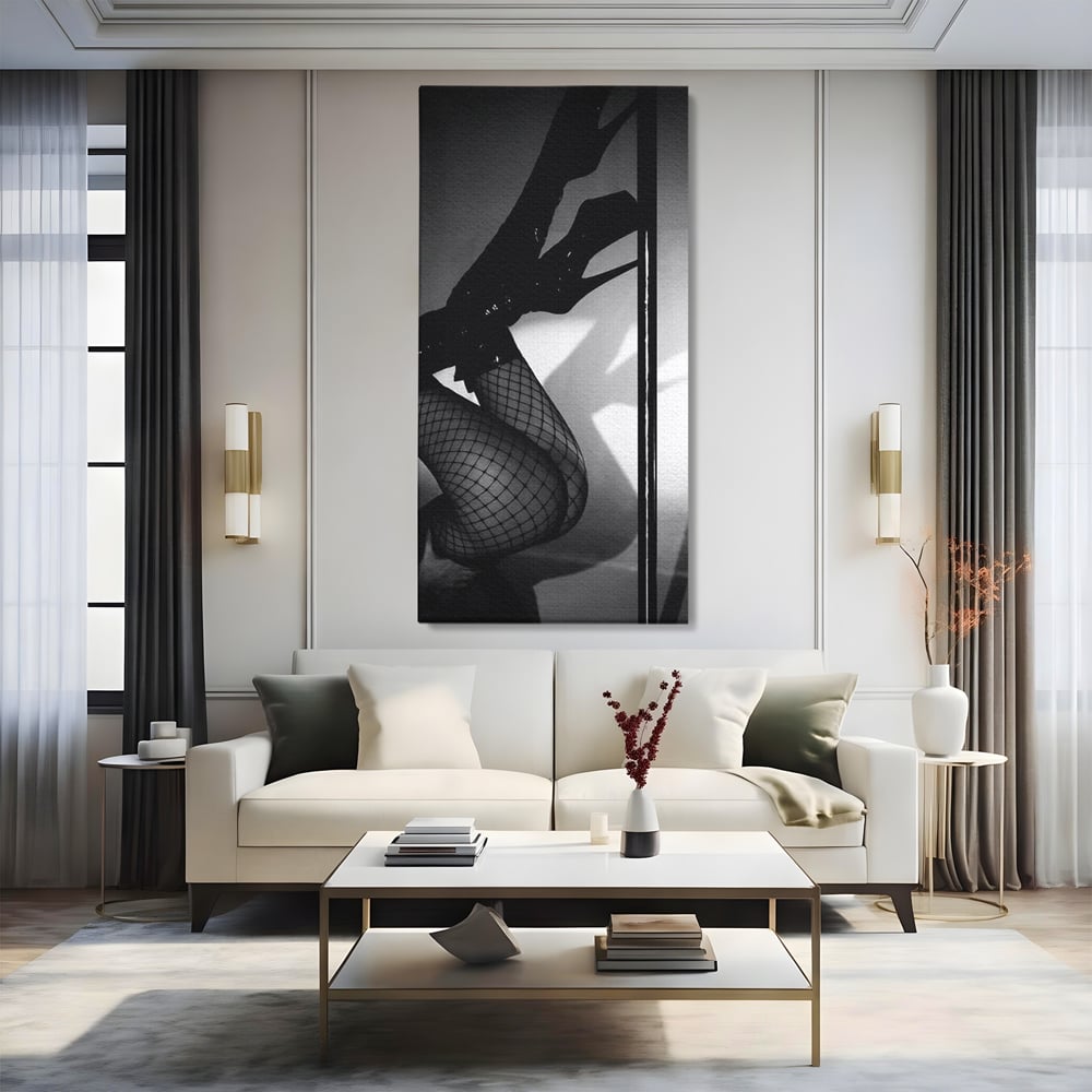 Leinwand Premium Canvas Wandkunst, LuxCanva® P1004, Geometrie der Verführung, Weiß, Schwarz, Drapierung, Netz, Tanz, künstlerisch, Bewegung, Schuhe, Podeste, Füße, sinnlich, sexy, sexy, Wohnen, Schlafzimmer