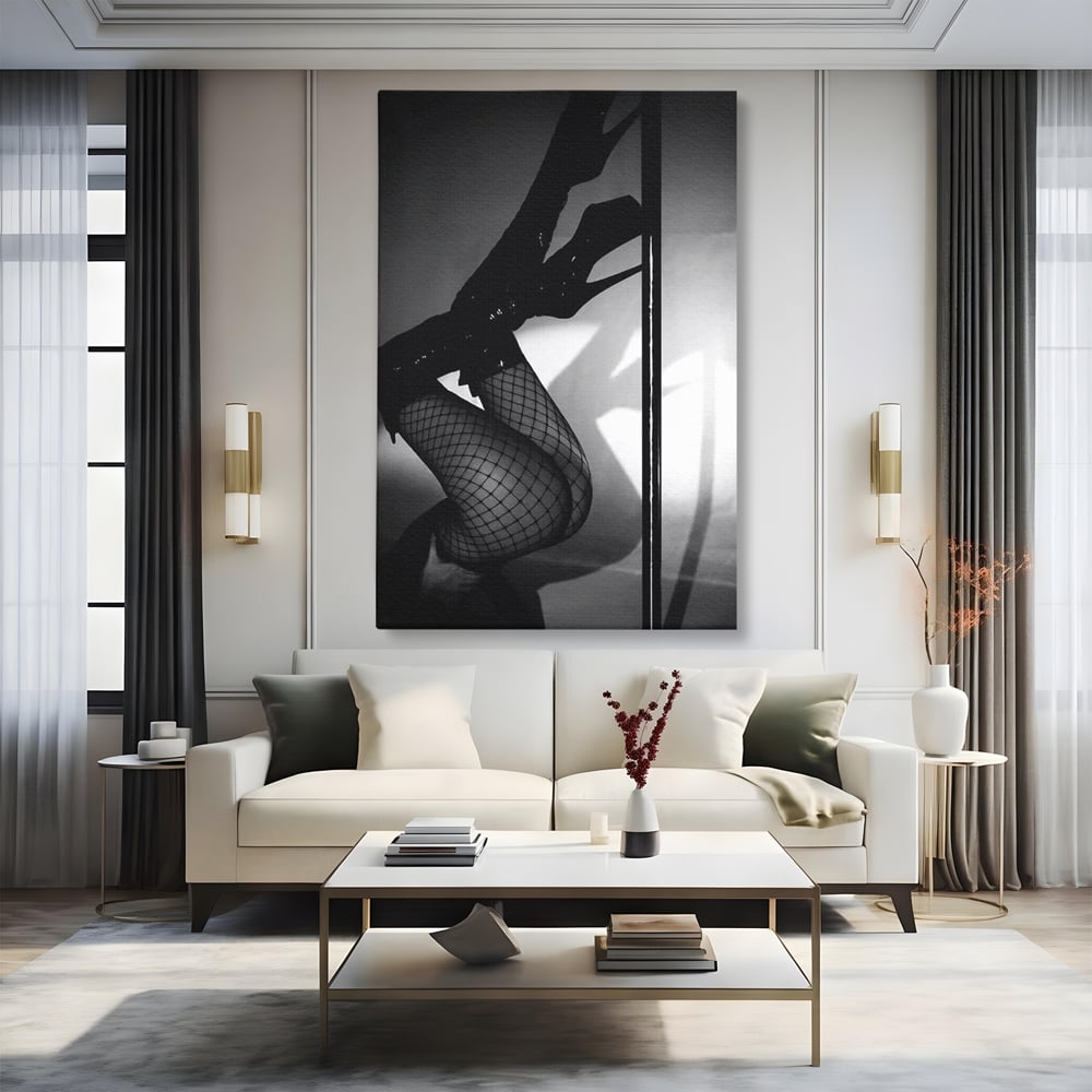 Leinwand Premium Canvas Wandkunst, LuxCanva® P1004, Geometrie der Verführung, Weiß, Schwarz, Drapierung, Netz, Tanz, künstlerisch, Bewegung, Schuhe, Podeste, Füße, sinnlich, sexy, sexy, Wohnen, Schlafzimmer
