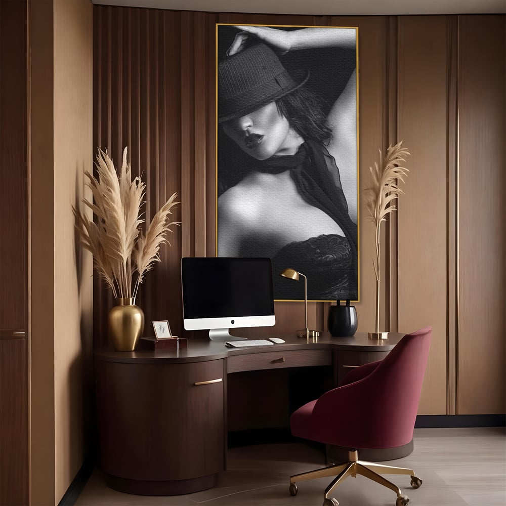 Tablou Canvas Premium, LuxCanva® P1005, Atingerea Misterului, Dantela, Negru, Seductie, Noir, Esarfa, Palarie, Dramatic, Cinematic, Fotografie, Buze, Detalii, Sexy, Living, Dormitor