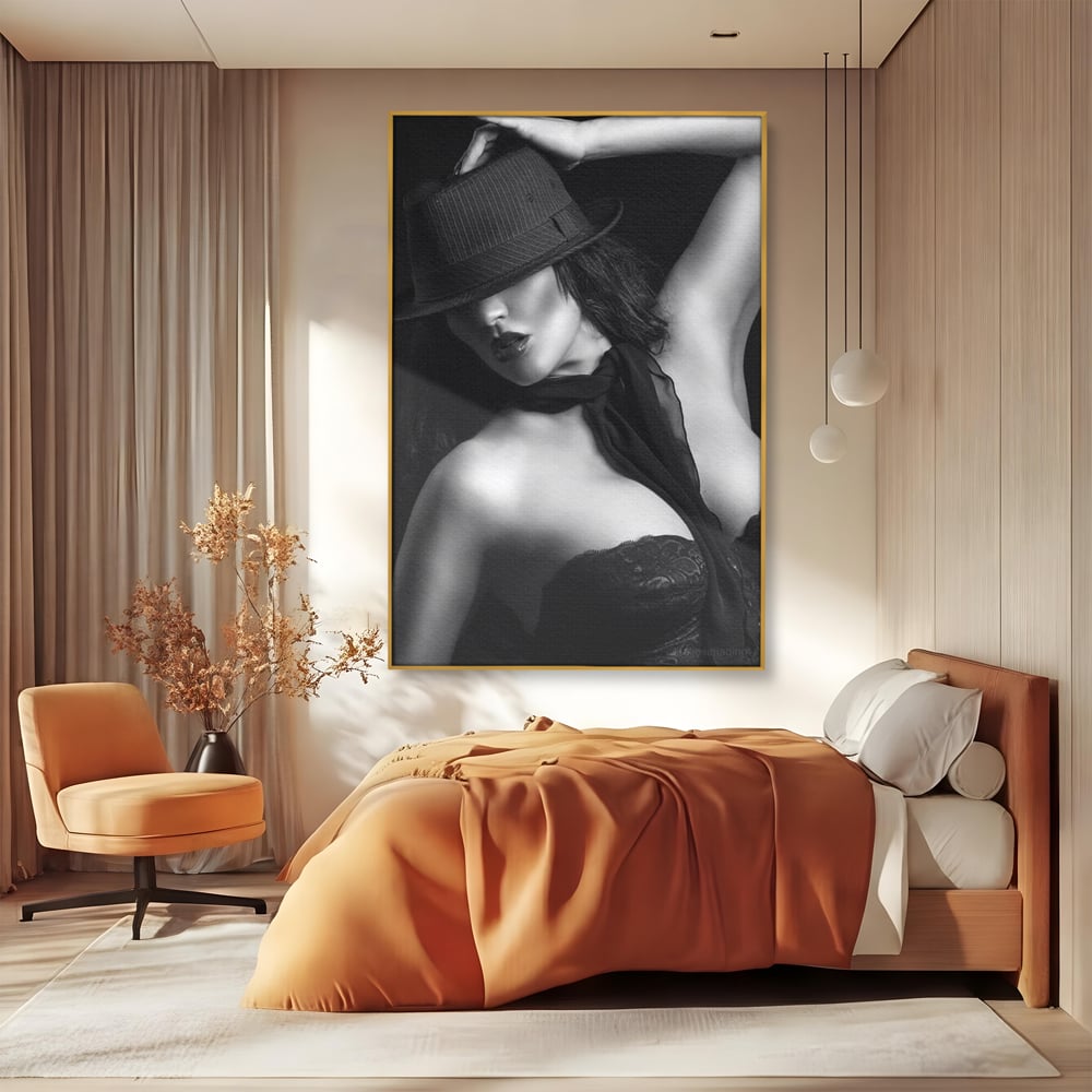 Tablou Canvas Premium, LuxCanva® P1005, Atingerea Misterului, Dantela, Negru, Seductie, Noir, Esarfa, Palarie, Dramatic, Cinematic, Fotografie, Buze, Detalii, Sexy, Living, Dormitor