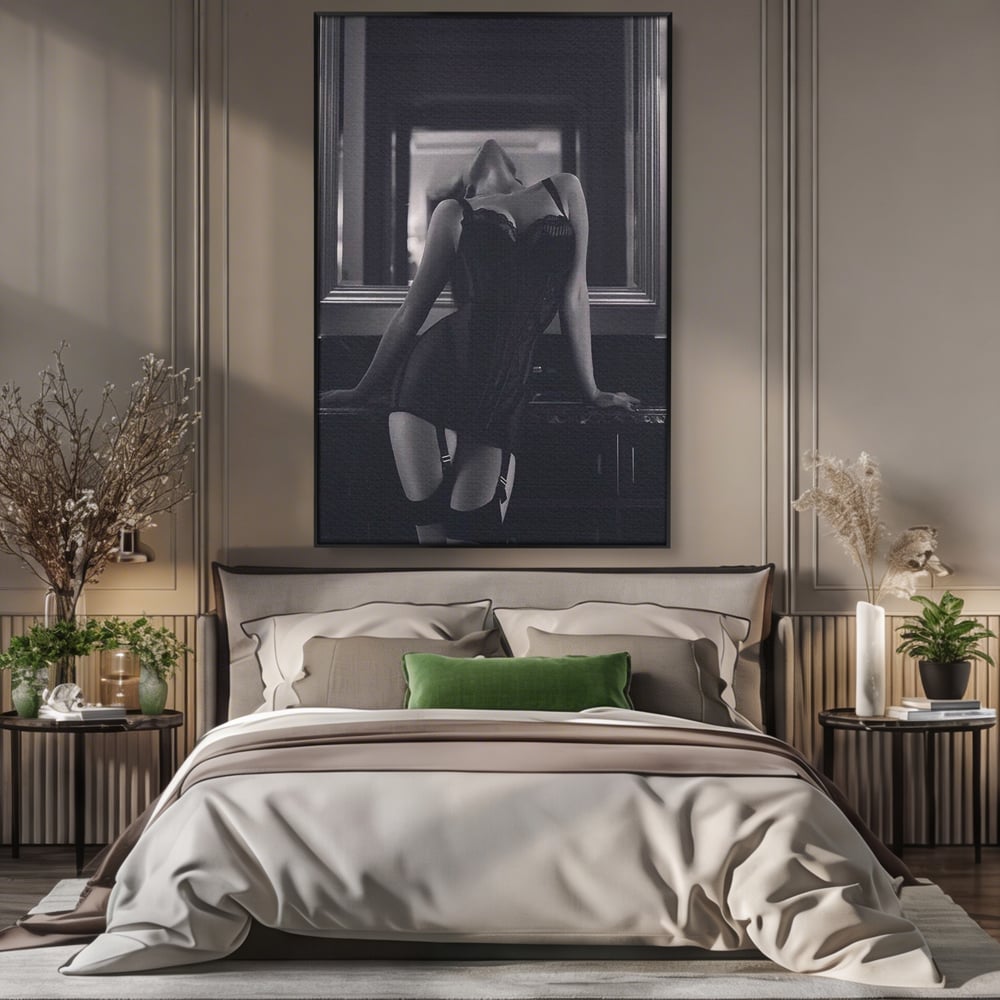 Tablou Canvas Premium, LuxCanva® P1008, Sub Lumina Difuza, Interzis, Sexy, Femeie, Trup, Pasiune, Dorinta, Silueta, Umbre, Negru, Boudoir, Oglinda, Senzual, Living, Dormitor