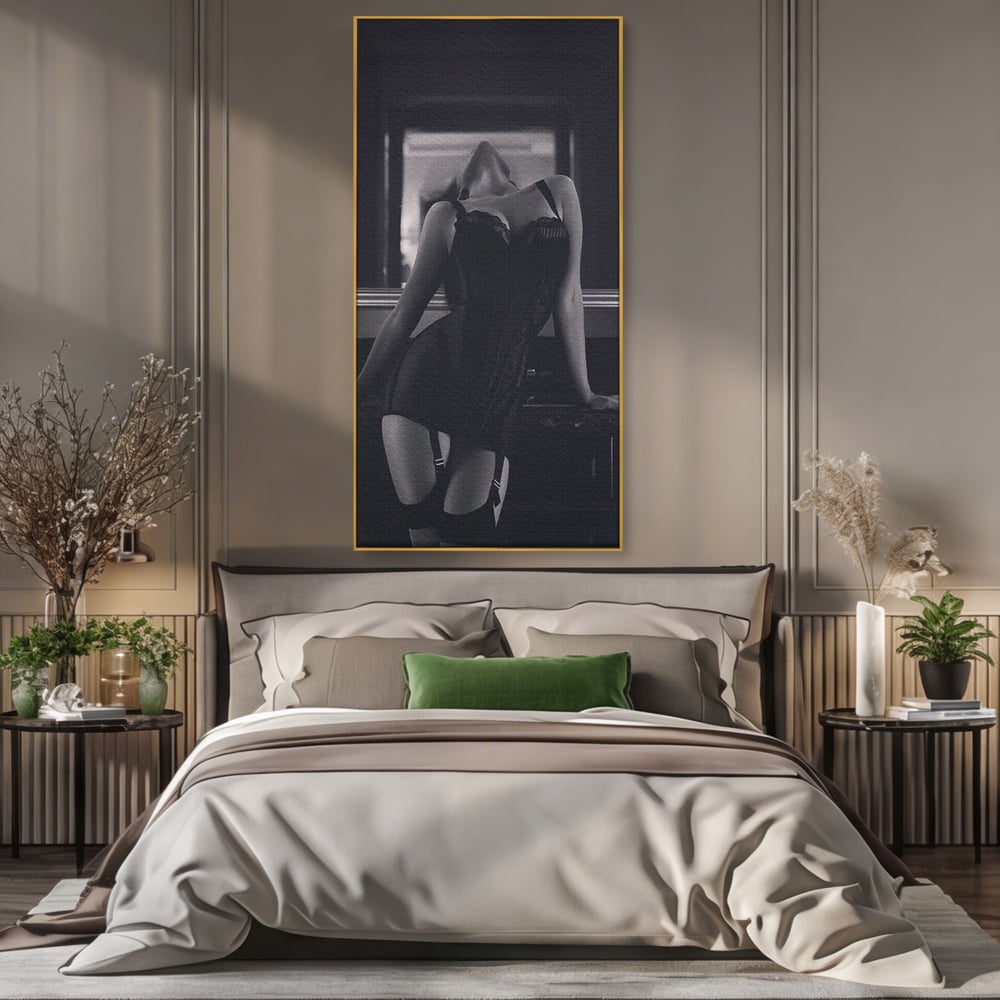 Tablou Canvas Premium, LuxCanva® P1008, Sub Lumina Difuza, Interzis, Sexy, Femeie, Trup, Pasiune, Dorinta, Silueta, Umbre, Negru, Boudoir, Oglinda, Senzual, Living, Dormitor