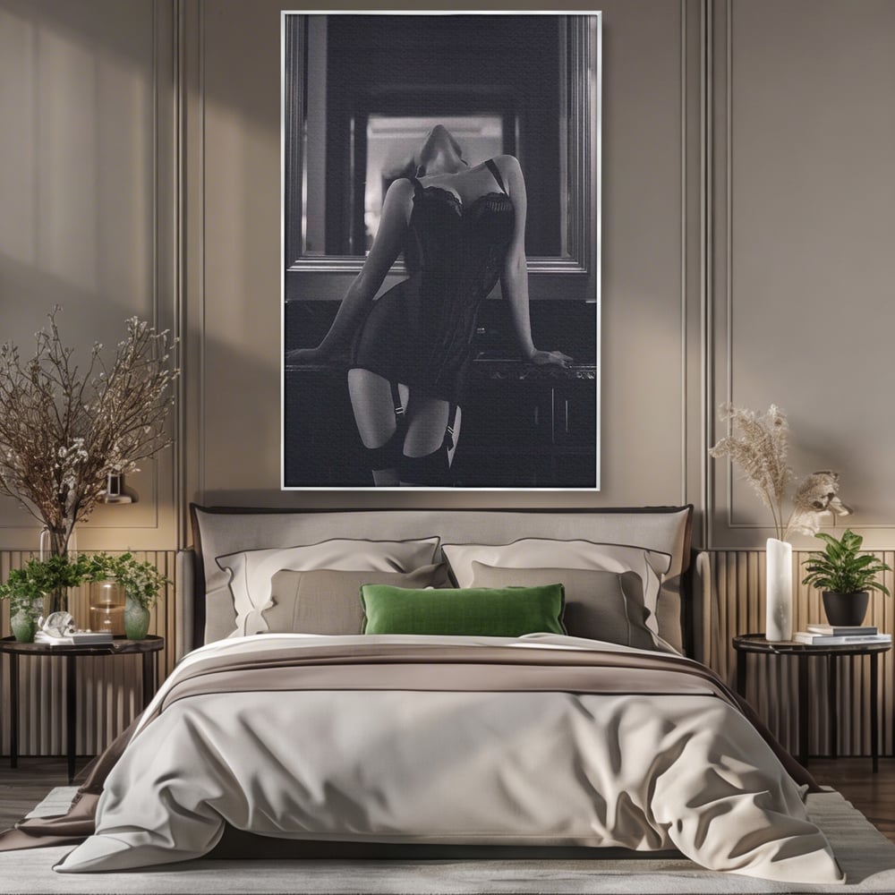Tablou Canvas Premium, LuxCanva® P1008, Sub Lumina Difuza, Interzis, Sexy, Femeie, Trup, Pasiune, Dorinta, Silueta, Umbre, Negru, Boudoir, Oglinda, Senzual, Living, Dormitor
