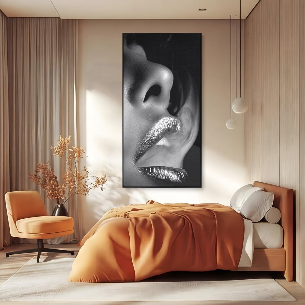 Tablou Canvas Premium, LuxCanva® P1017, Soapta de Argint, Buze, Fum, Metalic, Glamour, Alb, Negru, Seductie, Umbra, Feminitate, Dormitor, Living