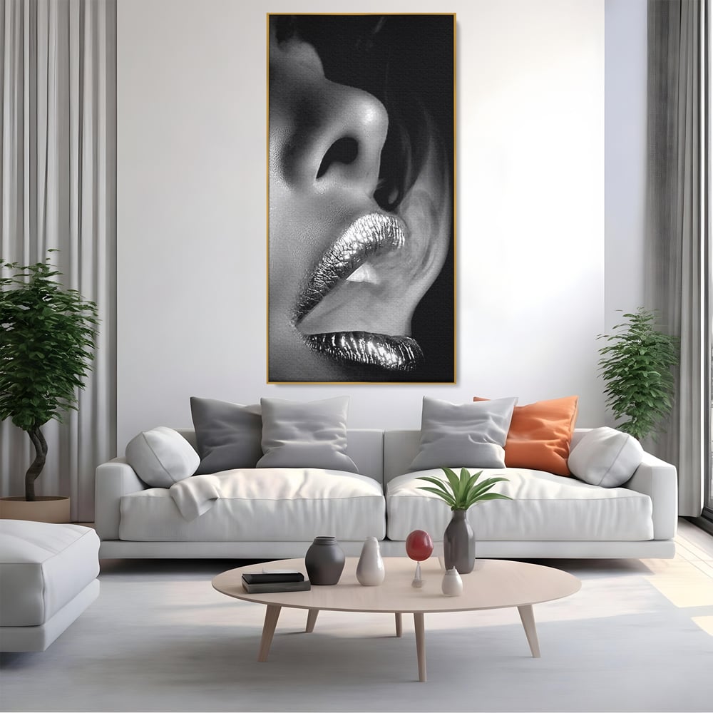 Tablou Canvas Premium, LuxCanva® P1017, Soapta de Argint, Buze, Fum, Metalic, Glamour, Alb, Negru, Seductie, Umbra, Feminitate, Dormitor, Living