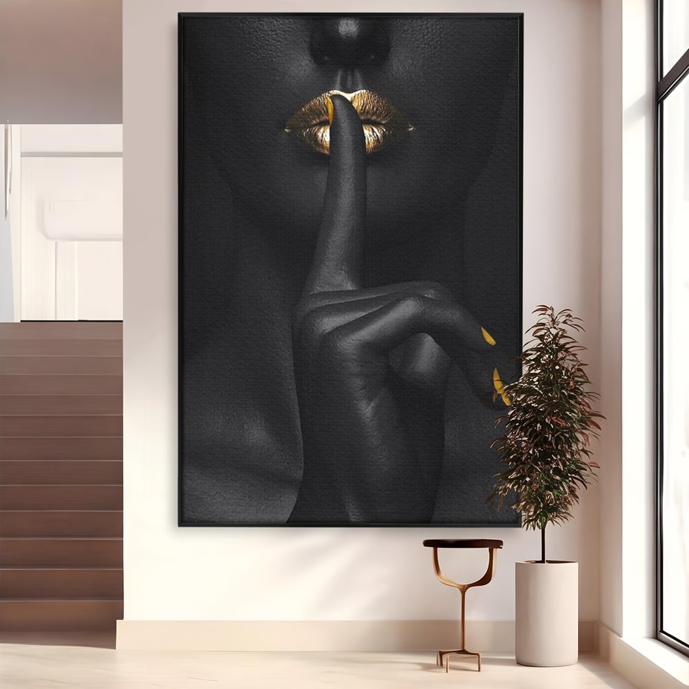 Tablou Canvas Premium, LuxCanva® P1018, Secretul Nostru, Auriu, Negru, Mister, Secret, Soapta, Buze, Senzual, Glamour, Dormitor, Living