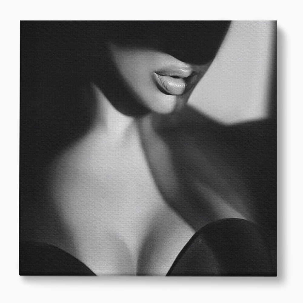 Tablou Canvas Premium, LuxCanva® P1022, Dorinte Nespuse, Sexy, Dorinta, Tentatie, Mister, Alb, Negru, Femeie, Senzualitate, Dormitor, Living