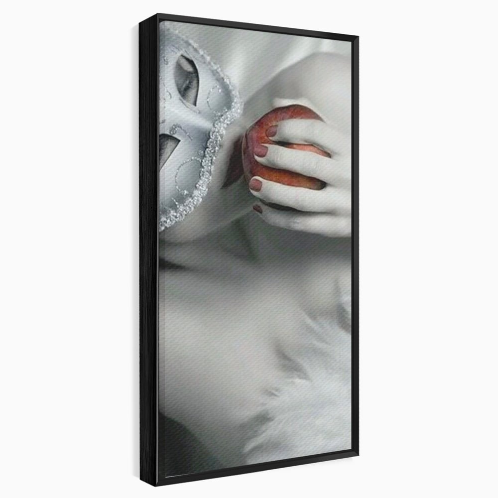 Tablou Canvas Premium, LuxCanva® P1038, Între Puritate și Păcat, Masca, Dantela, Alb, Mar, Rosu, Pacat, Inocenta, Dorinta, Privire, Fior, Tentatie, Fruct, Interzis, Living, Dormitor