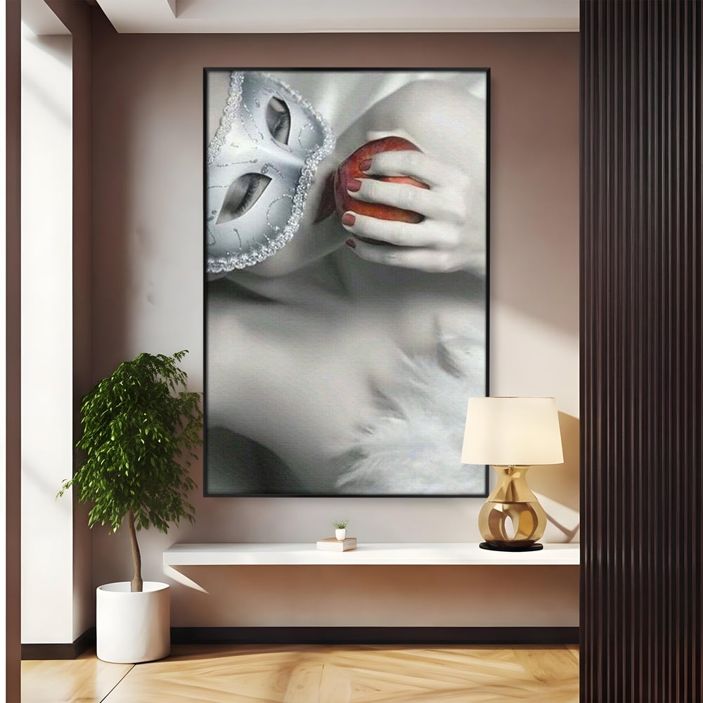 Tablou Canvas Premium, LuxCanva® P1038, Între Puritate și Păcat, Masca, Dantela, Alb, Mar, Rosu, Pacat, Inocenta, Dorinta, Privire, Fior, Tentatie, Fruct, Interzis, Living, Dormitor
