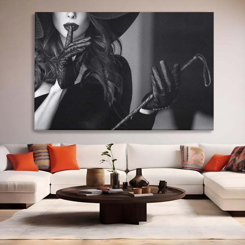 Tablou Canvas Premium, LuxCanva® P1047, Puterea din Mănuși, Autoritate, Manusi, Eleganta, Palarie, Putere, Feminina, Teatralitate, Senzualitate, Provocare, Sexy, Living, Dormitor