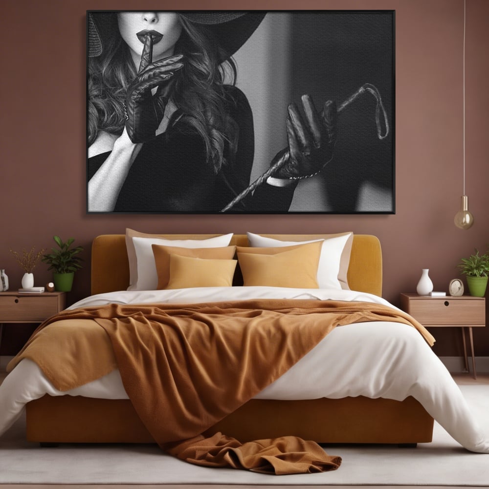 Tablou Canvas Premium, LuxCanva® P1047, Puterea din Mănuși, Autoritate, Manusi, Eleganta, Palarie, Putere, Feminina, Teatralitate, Senzualitate, Provocare, Sexy, Living, Dormitor