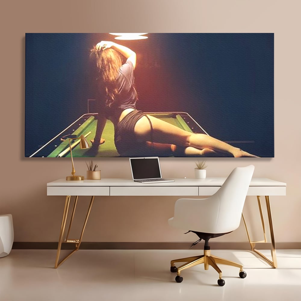 Leinwand Wandkunst Canvas Premium, LuxCanva® P1056, Billardtisch, Spiel, Zimmer, Nacht, Tisch, Grün, Silhouette, Silhouette, Atmosphäre, Spaß, sinnlich, filmisch, Queue, Kugeln, Abend, Wohnen, Schlafzimmer