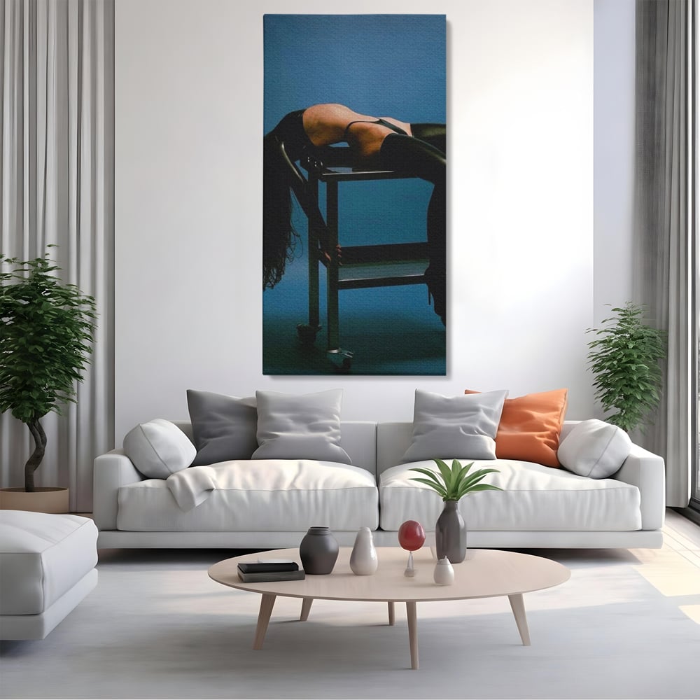 Tablou Canvas Premium, LuxCanva® P1057, Coregrafia Trupului, Gravitatie, Senzual, Lumina, Umbre, Corp, Iubire, Dezlantuire, Timiditate, Cizme, Albastru, Masa, Echilibru, Living, Dormitor