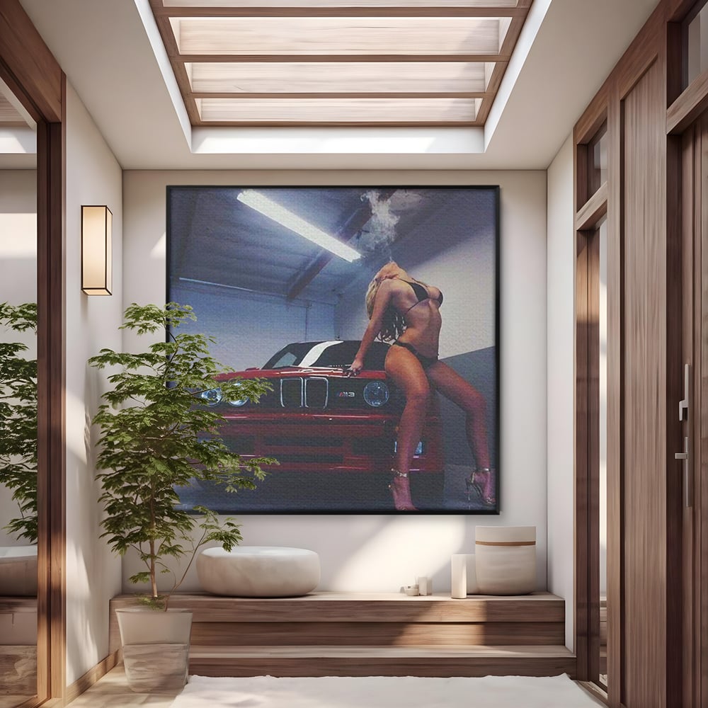 Leinwand Wandbild Canvas Premium, LuxCanva® P1062, Verführung auf vier Rädern, Auto, Rauch, Frau, Sexy, Absätze, Fersen, Verlangen, Körper, Leidenschaft, Urban, Schlafzimmer, Wohnen
