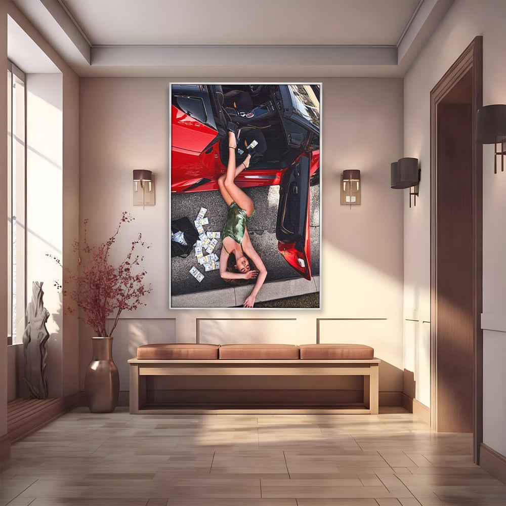 Leinwand Wandkunst Canvas Premium, LuxCanva® P1064, Falling In Temptation, Luxus, opulent, sexy, Banknoten, Auto, Frau, Geld, Verführung, Schlafzimmer, Wohnzimmer