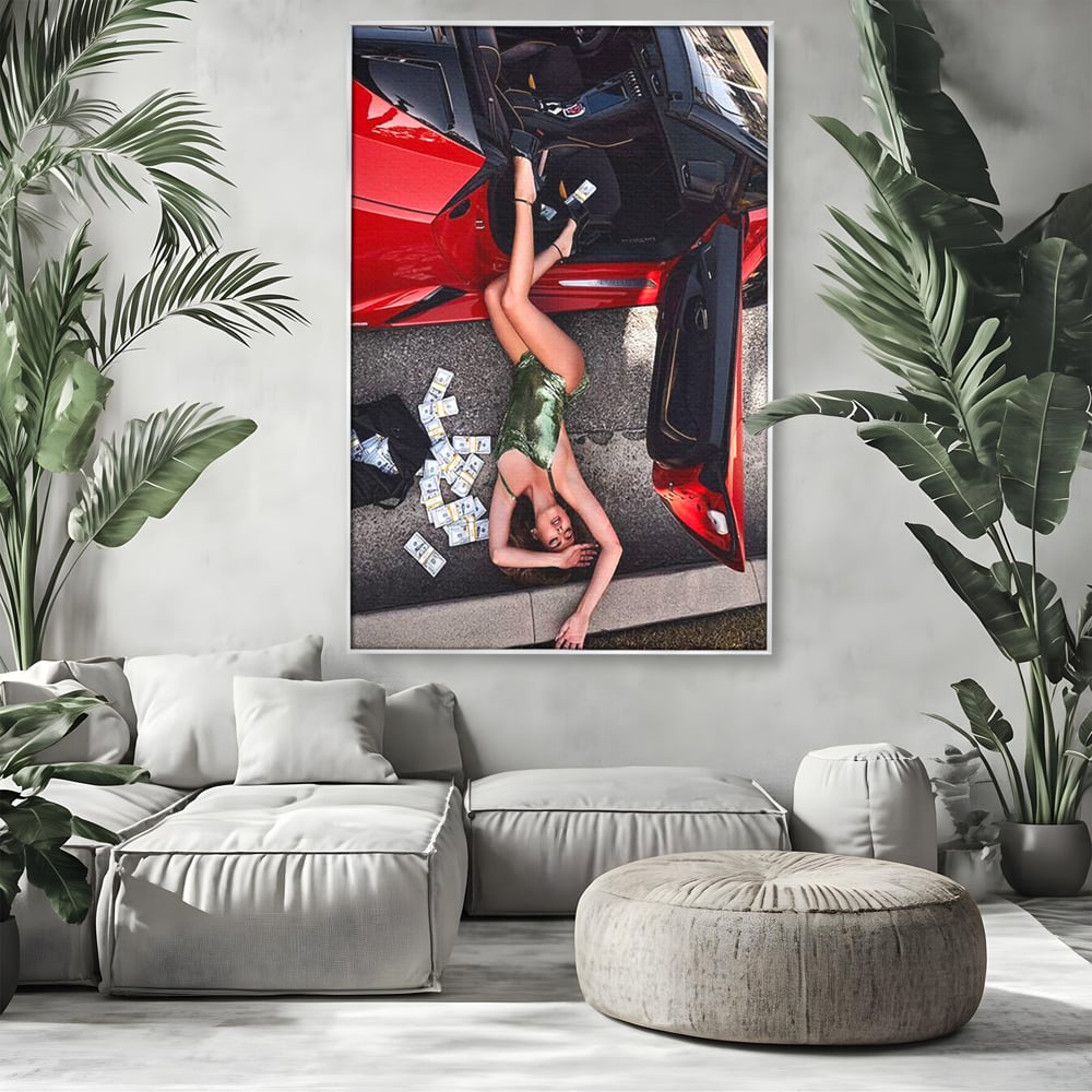 Leinwand Wandkunst Canvas Premium, LuxCanva® P1064, Falling In Temptation, Luxus, opulent, sexy, Banknoten, Auto, Frau, Geld, Verführung, Schlafzimmer, Wohnzimmer