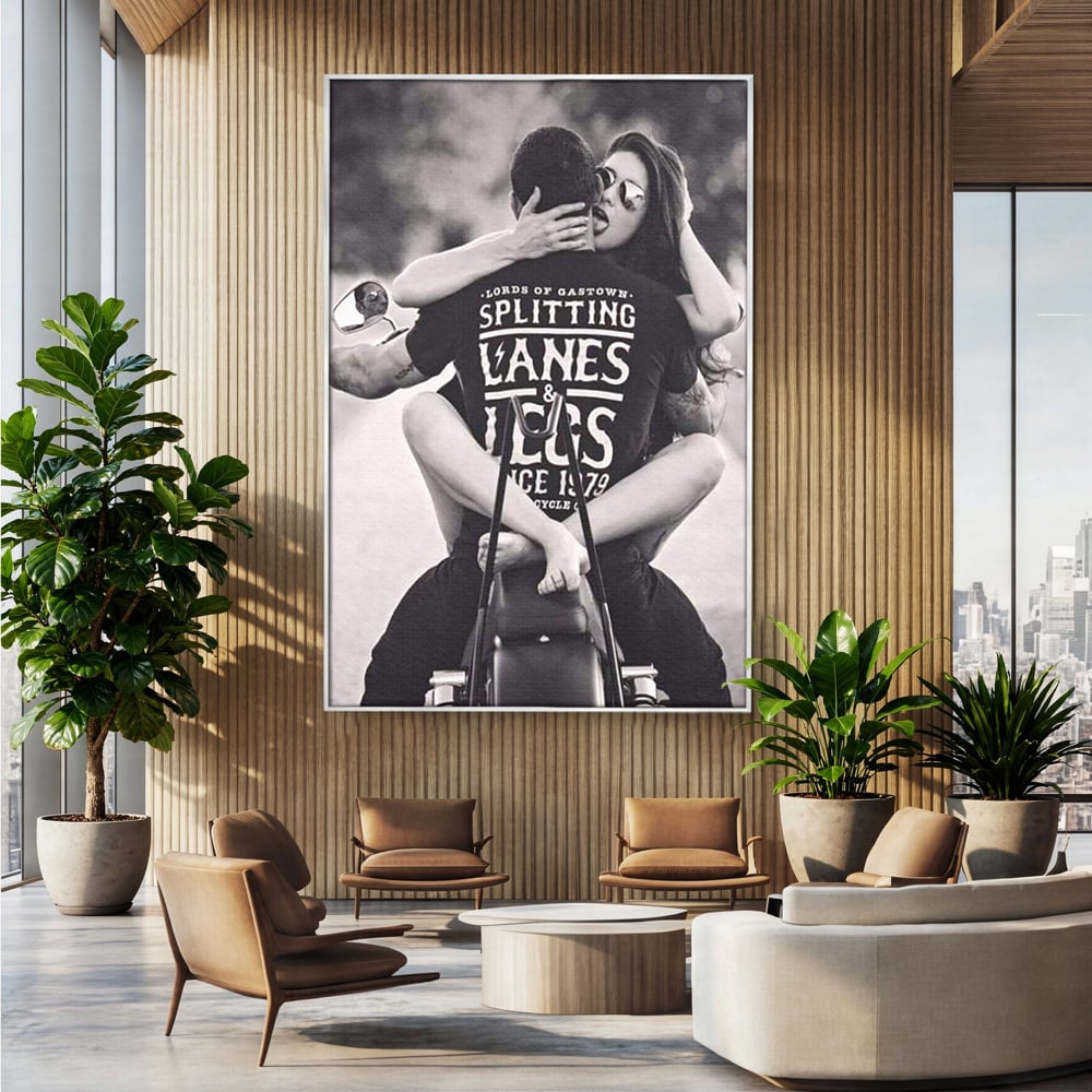 Tablou Canvas Premium, LuxCanva® P1067, Indragostiti pe Asfalt, Calatorie, Aventura, Cuplu, Pasiune, Viteza, Provocator, Dormitor, Living