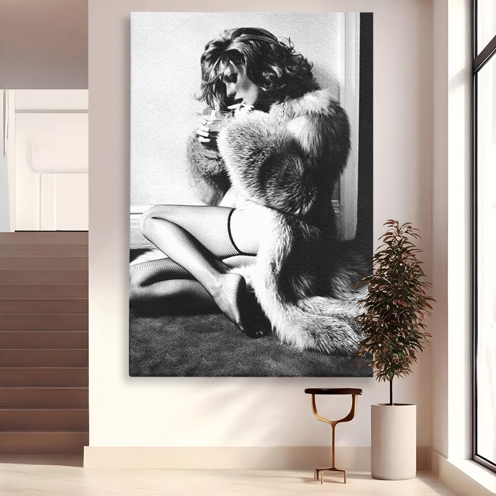 Tablou Canvas Premium, LuxCanva® P1069, Seductie intr-o Noapte Rece, Vintage, Dresuri, Blanuri, Chic, Femeie, Senzualitate, Sexy, Dormitor, Living