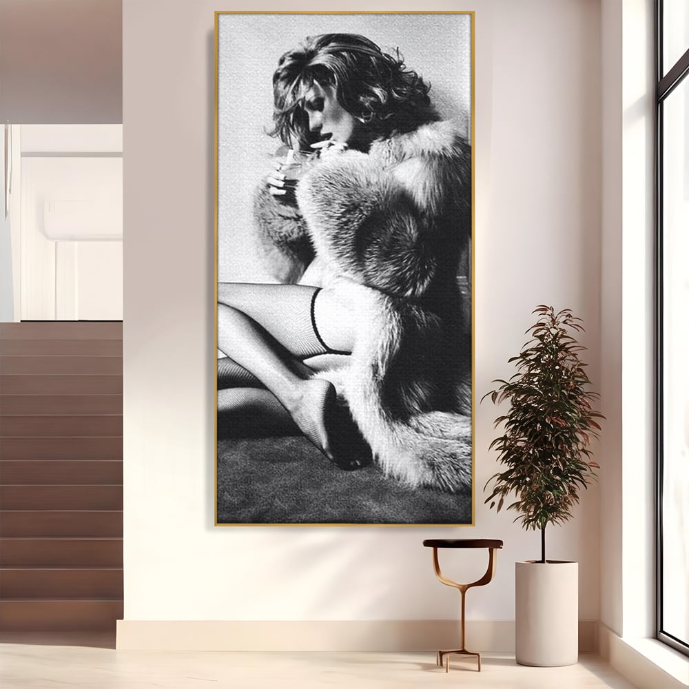 Tablou Canvas Premium, LuxCanva® P1069, Seductie intr-o Noapte Rece, Vintage, Dresuri, Blanuri, Chic, Femeie, Senzualitate, Sexy, Dormitor, Living