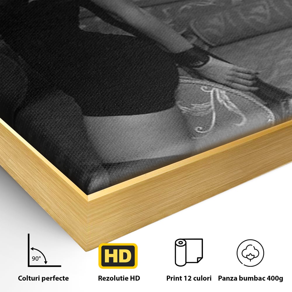 Tablou Canvas Premium, LuxCanva® P1070, Prizoniera Noptii, Tocuri, Femeie, Boudoir, Alb, Negru, Masca, Sexy, Seductie, Intimitate, Dormitor, Living