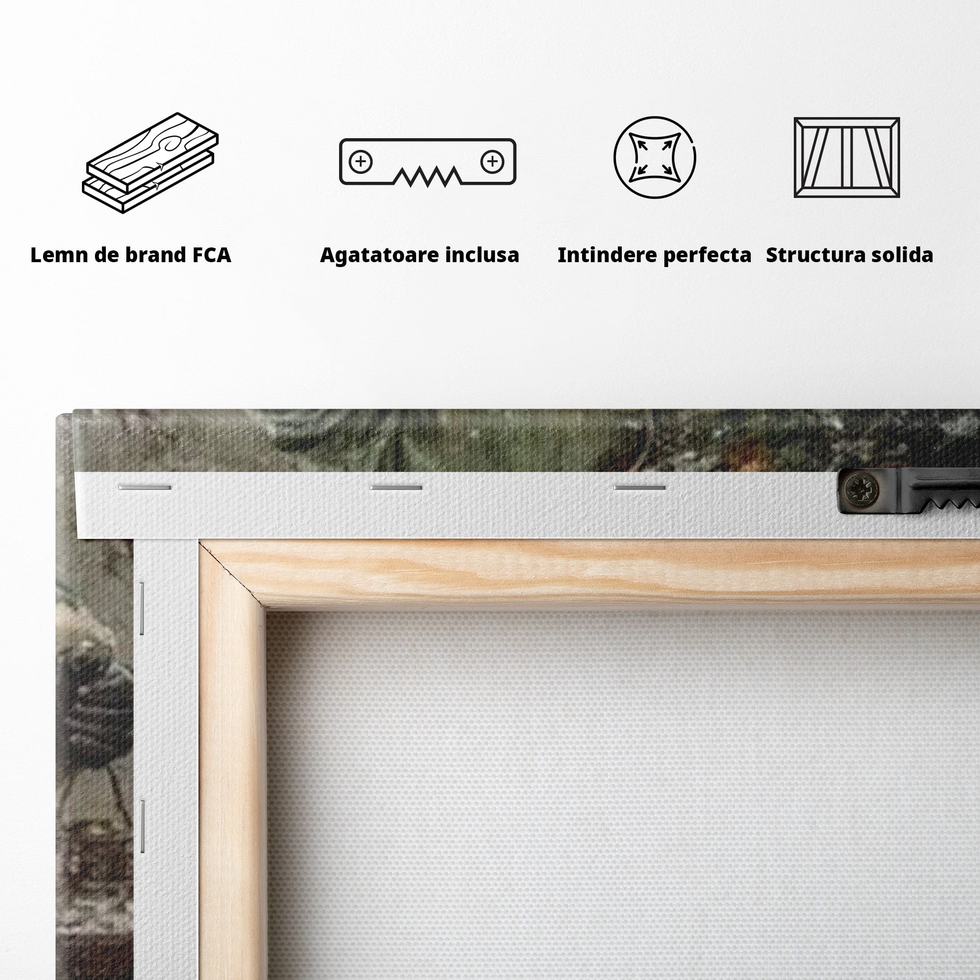 Tablou Canvas Premium LuxCanva® PI1086, Mos Craciun Cu Felinar, Santa, Iarna, Brad, Sarbatori, Nostalgie, Living, Dormitor, Culori Vibrante