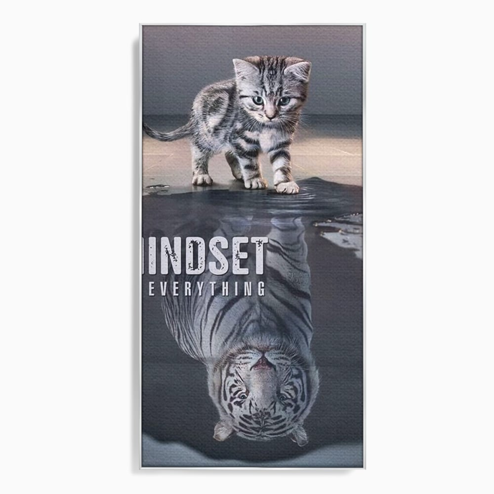 Tablou Canvas Premium, LuxCanva® Q1008, In Oglinda Mintii, Pisoi, Tigru, Reflectie, Oglinda, Crestere, Curaj, Devenire, Identitate, Pui, Apa, Privire, Psihologie, Simbolic, Felina, Birou, Dormitor