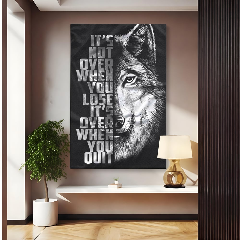 Tablou Canvas Premium, LuxCanva® Q1009, Lupta Continua,  Lup, Supravietuire, Instinct, Loialitate, Spirit, Salbatic, Portret, Alb, Negru, Privire, Chip, Sportivi, Vointa, Motivatie, Birou, Dormitor