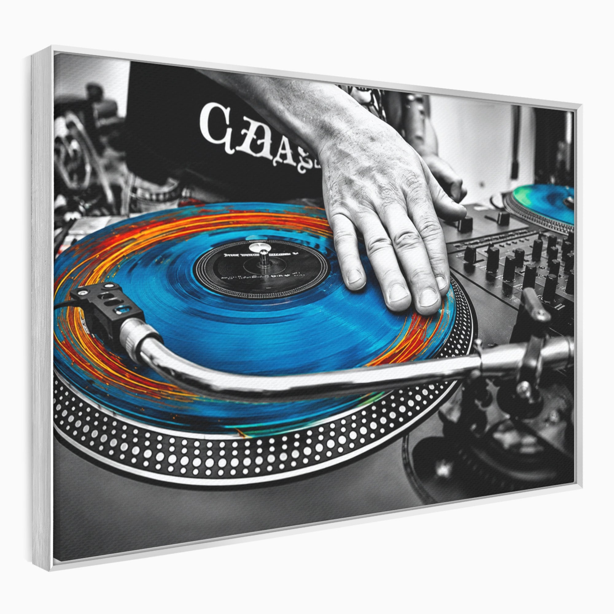 Tablou Canvas Premium LuxCanva® R1060, DJ La Platane, DJ, Muzica, Vinil, Mana, Living, Modern, Energetic, Culori Vibrante