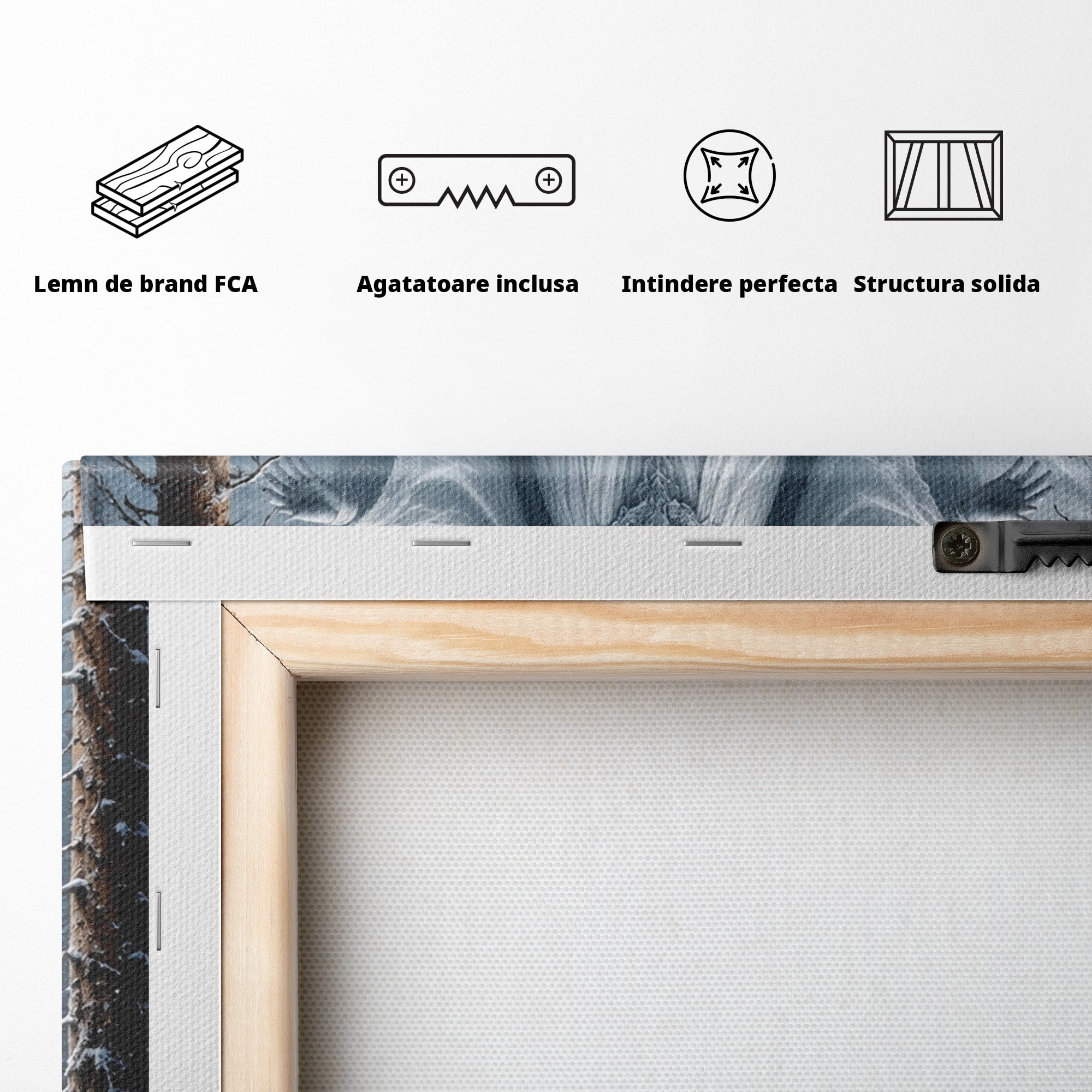Tablou Canvas Premium LuxCanva® U1014, Regina Zapezii, Iarna, Padure, Fantezie, Regina, Dormitor, Culori Vibrante