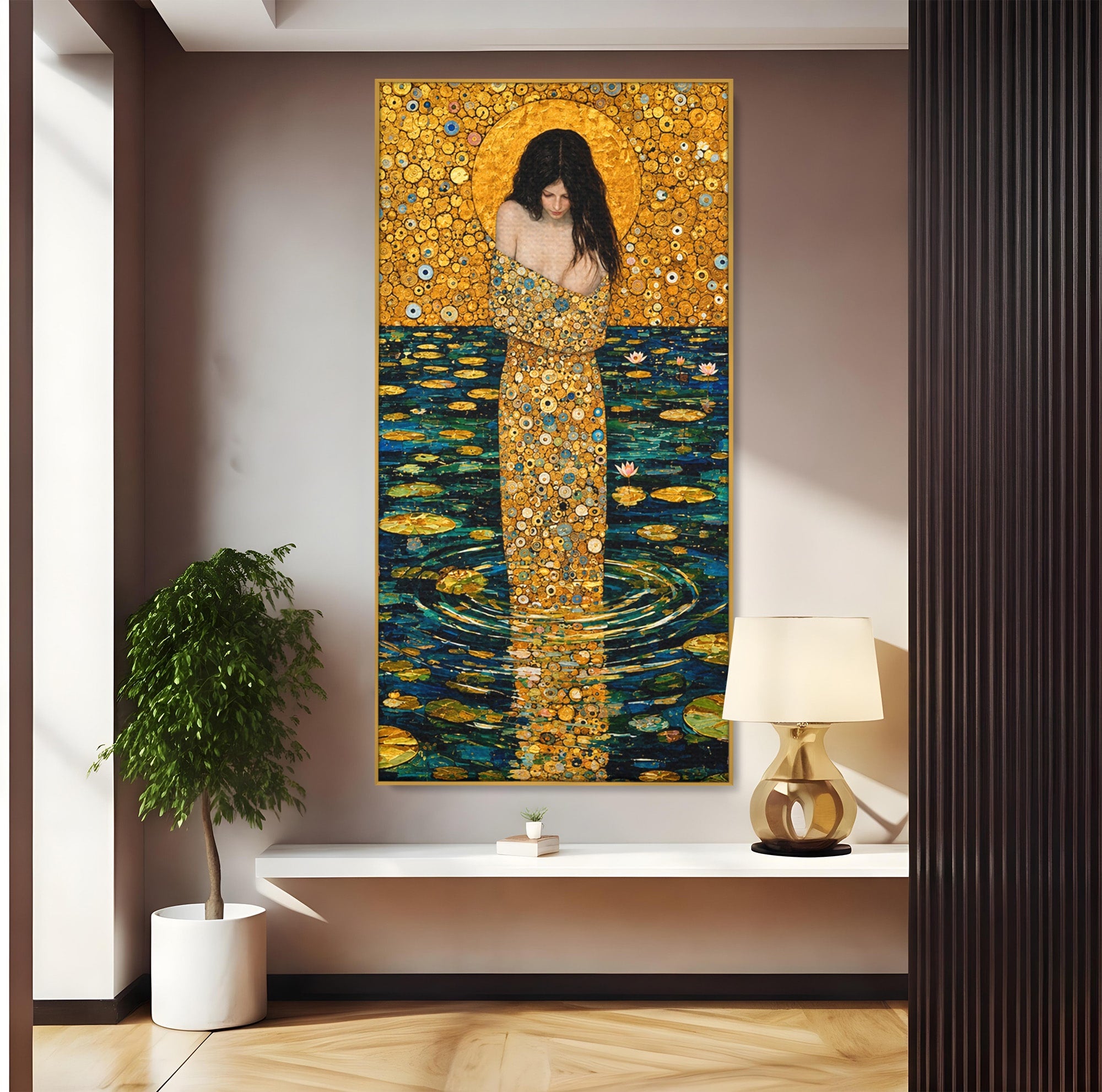 Tablou Canvas Premium LuxCanva® U1044, Femeie In Apele Aurite, Aur, Floare De Lotus, Meditatie, Femeie, Apa, Living, Dormitor, Culori Vibrante