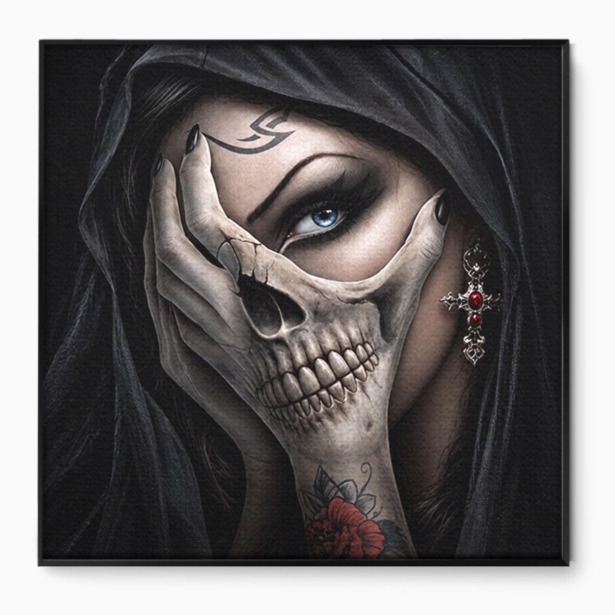 Tablou Canvas Premium LuxCanva® U1088, Privire Intunecata, Portret, Craniu, Mister, Intuneric, Detaliu, Dormitor, Living, Culori Vibrante