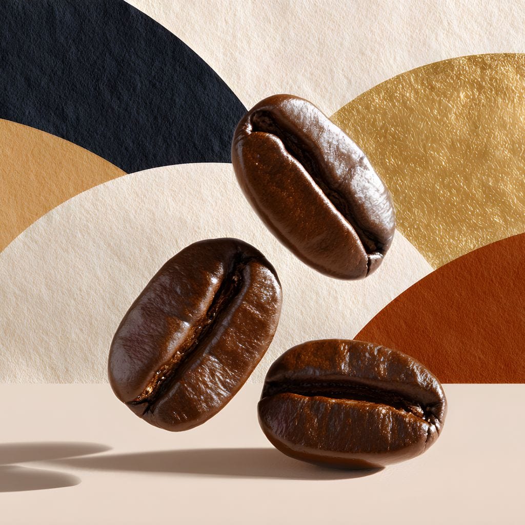 tablou canvas cu trei boabe de cafea pe fundal abstract cu cercuri in nuante de bej, auriu si aramiu