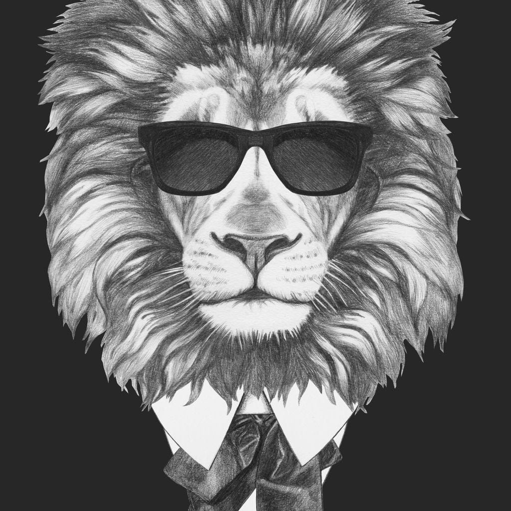 tablou canvas cu un leu cu ochelari de soare, imbracat la costum, pe fundal negru