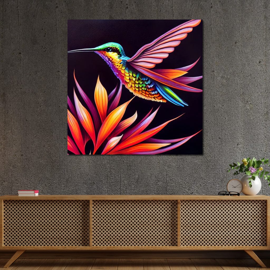 tablou canvas cu o pasare colibri multicolora in zbor langa o floare pe fundal inchis