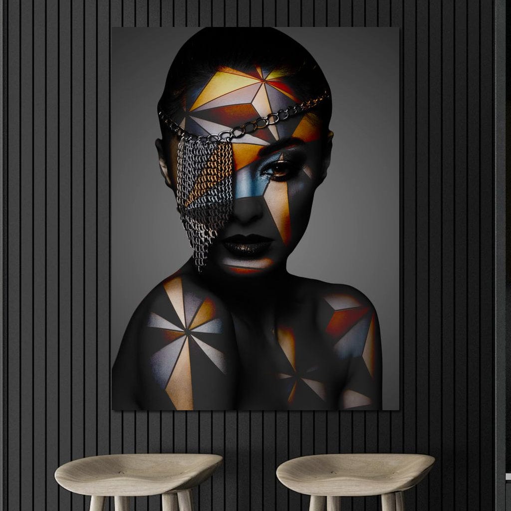 Tablou Canvas Premium, LuxCanva® J1028, Prizoniera in Stralucire, Mister, Lanturi, Chip, Identitate, Femeie, Portret, Privire, Fotomodel, Revista, Glamour, Living, Dormitor