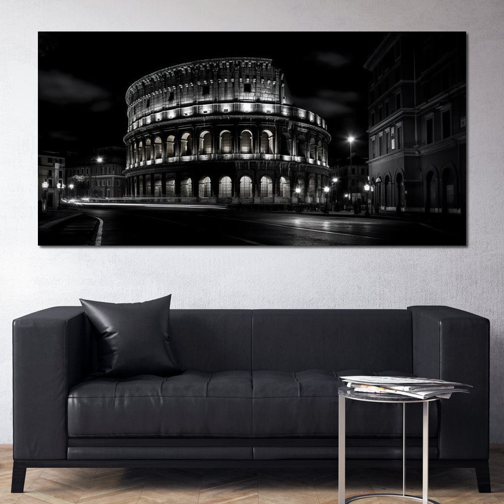 Tablou Canvas Premium, LuxCanva® O1034, Colosseumul in Tacere, Etern, Noapte, Lumini, Roma, Italia, Amfiteatru, Turist, Gladiator, Orologiu, Istorie, Antichitate, Coloana, Birou, Living, Dormitor