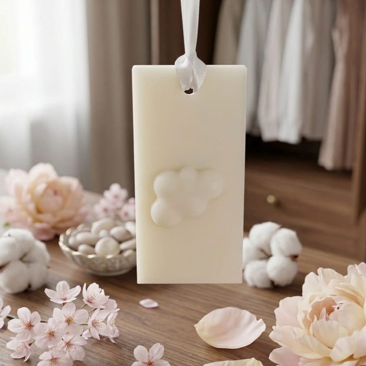 Odorizant Dulap/ Sertar/ Pantofar, GeRa Essence, Clean - Bumbac, Flori de cires, Bujori, parfum curat, handmade, ceara naturala, 30g