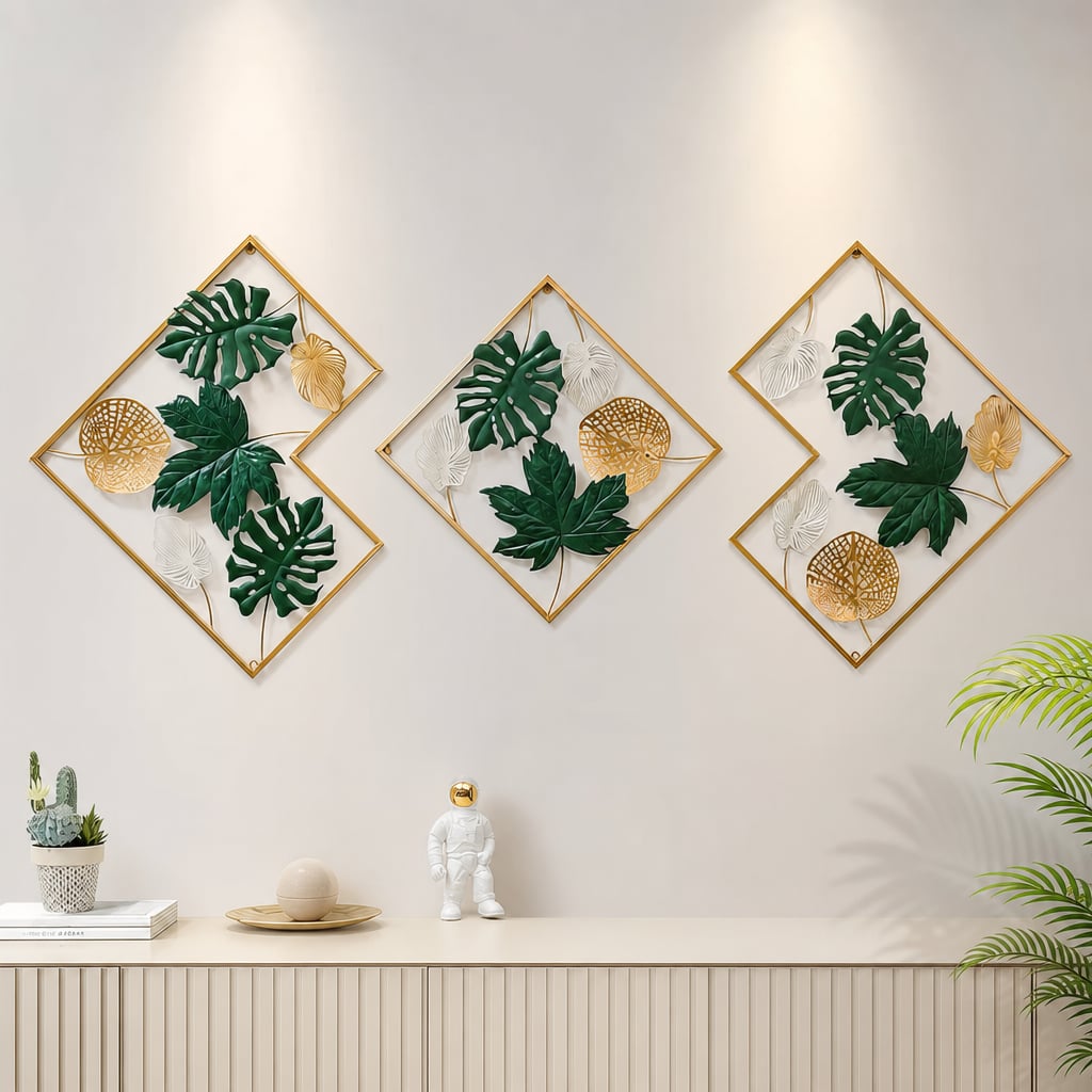 Set 3 Decoratiuni Metalice de Perete LuxCanva® GreenEssence A2307, din Metal, Orizontala, Auriu, Verde, Dimensiune Totala 170 x 71 x 3 cm