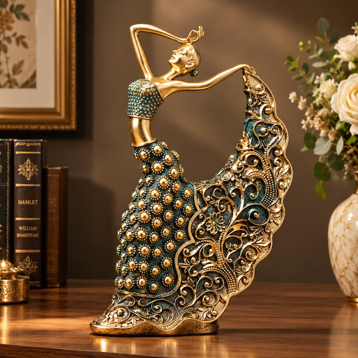 Statueta Decorativa LuxCanva® Peacock Dancer, Femeie Dansatoare, Inaltime 28.5 cm